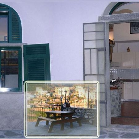 Sandra Villa Rooms Corniglia Esterno foto