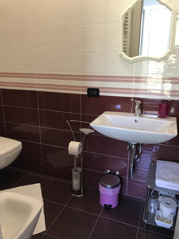 Sandra Villa Rooms Corniglia Esterno foto