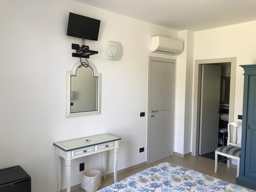 Sandra Villa Rooms Corniglia Esterno foto